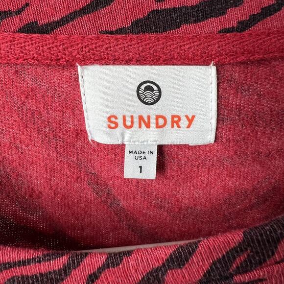 Sundry Sweater Womens Small Red Tiger Print Pullover Crewneck USA Sweatshirt - Picture 3 of 8